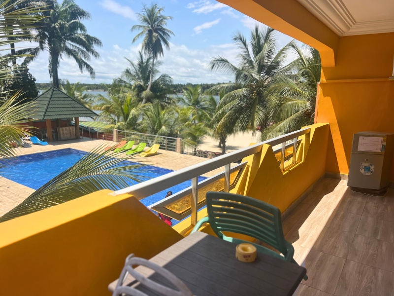 CHAMBRE MOYEN STANDING