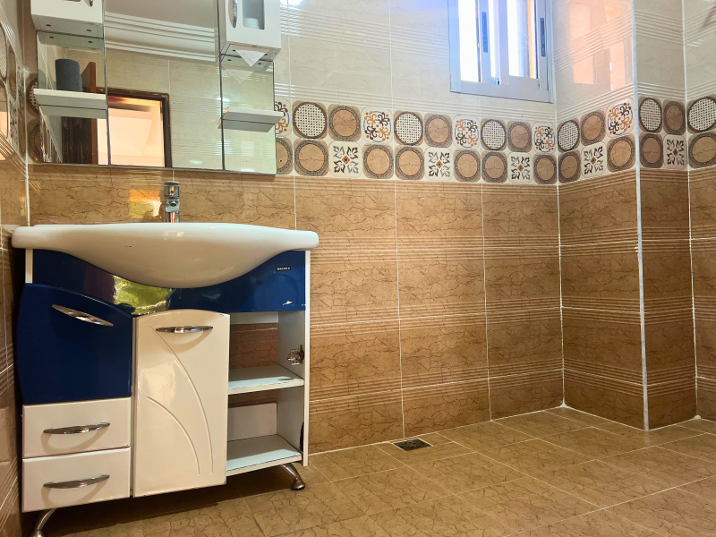 CHAMBRE MOYEN STANDING